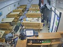 «Постараемся использовать эту ситуацию». В Киргизии довольны скандалом с Россией из-за рейда в бане для мигрантов