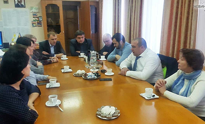 Глава Невинномысска встретился с активистами из Лермонтова