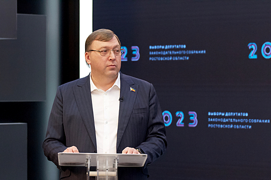 На Дону семьям с детьми-инвалидами предоставят бесплатного помощника