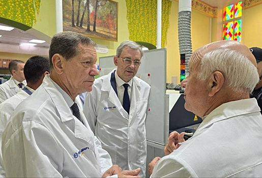 Первый зампред Госдумы Александр Жуков посетил Омскую область с рабочим визитом