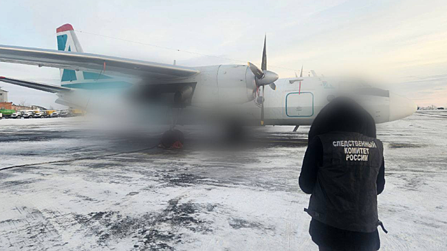 Вылетевший из Иркутска самолет вернулся в аэропорт из-за неисправности