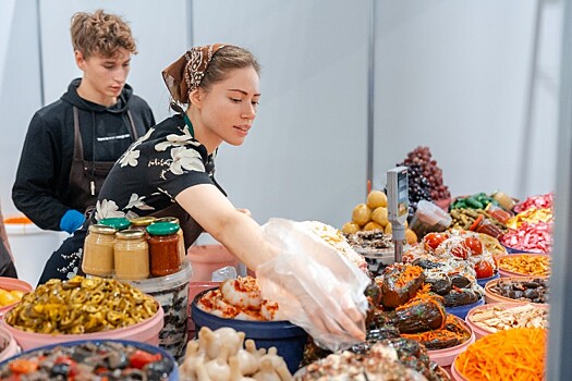 Предновогодние продуктовые ярмарки открылись в Краснодаре 27 декабря: адреса и график работы