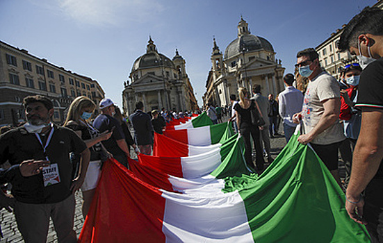 Разделенная Италия: смута в умах, вызванная пандемией