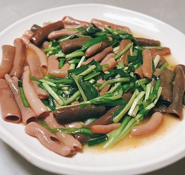  Там его жарят, варят и мелят в порошок, чтобы получить вкусовую добавку 