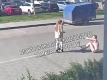 Голого мужчину из нижегородского ЖК «Зенит» передали медикам