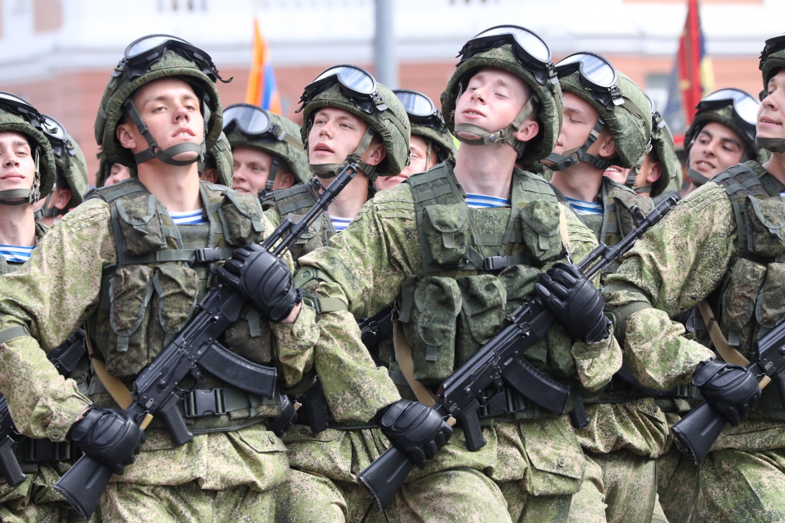 Проход на парад Победы 9 мая в Нижнем Новгороде будет организован через КПП