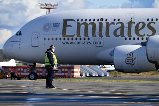 В Emirates Airlines заявили, что пока продолжат полеты в Россию