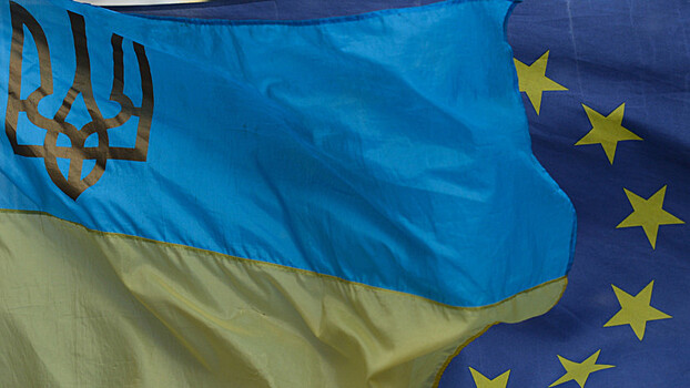 Порошенко сообщил, что ЕС предоставит €50 млн помощи Бердянску и Мариуполю