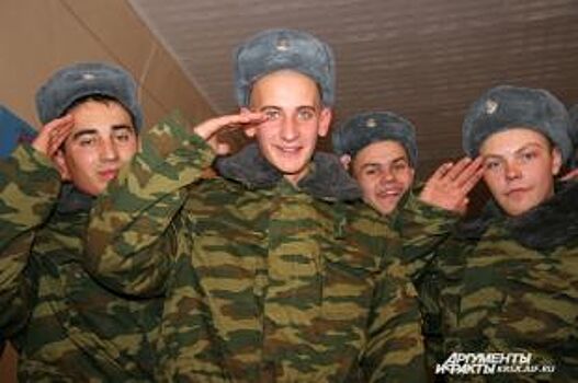 В Красноярском крае проходит акция «Письмо солдату»