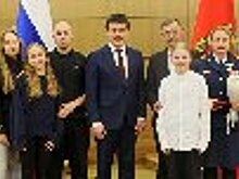 Губернатор Красноярского края Михаил Котюков вручил государственную награду семье сотрудника УФСИН России по Республике Хакасия