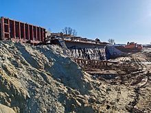 В Спасском районе завершен монтаж балок пролетного строения моста через Безымянный ручей