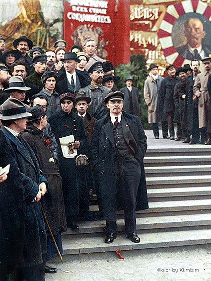 В.И.Ленин на параде войск Всевобуча. Москва, 25 мая 1919 года