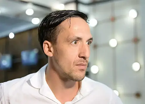 Яна Поплавская высказалась о покинувшем Россию Артуре Смольянинове*