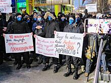 Зеленский поджигает Донбасс, чтобы расправиться с кумом Путина