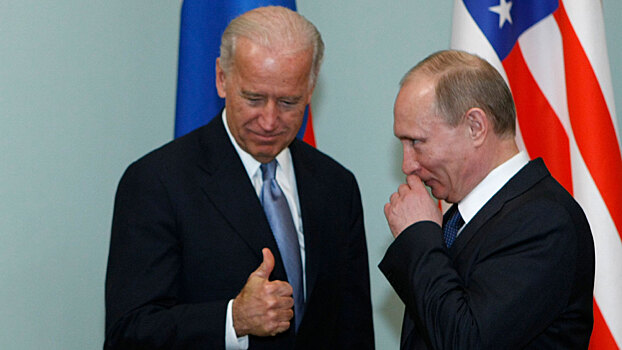 «Путин троллит Байдена»: в США обсудили президентов