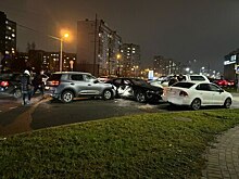 Машина всмятку: в Калининграде на пересечении Панина и Жукова произошло ДТП