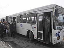 В Омске автобусы начали готовить к зиме
