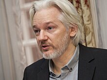 Правозащитник: экстрадиция Ассанжа в США является неофициальной санкцией против России