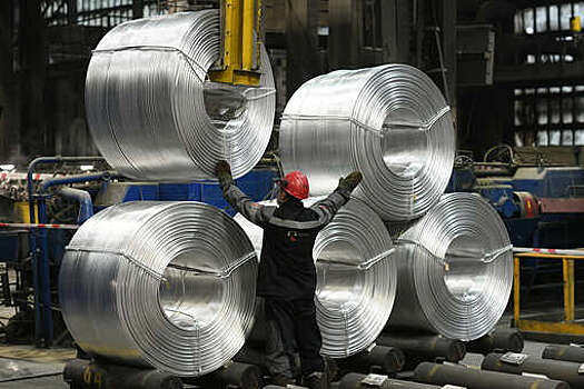 В "Русале" назвали 2023 год тяжелым для всей мировой алюминиевой отрасли