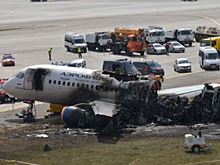 Защита пилота SSJ-100 просит признать вещдоками составляющие самолета