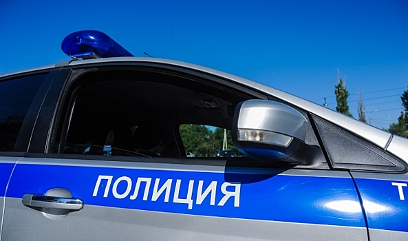 В Волгограде неуступчивый водитель «Лады» протаранил столб