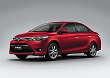 У дилеров РФ нашли в продаже новые седаны Toyota Vios по цене 1,8 млн рублей