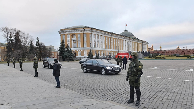 Путин рассказал, как встретил китайских туристов в музее в Кремле
