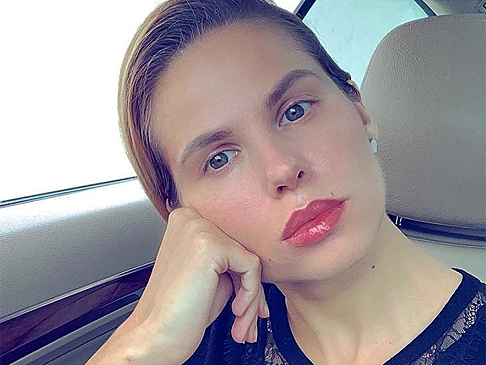 "Виноваты зеленые человечки": Казаченко рассказала о разрыве с Джигарханяном
