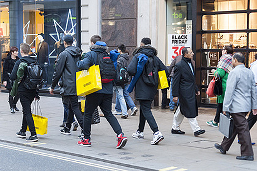 Российские ретейлеры одежды начали «Черную пятницу»