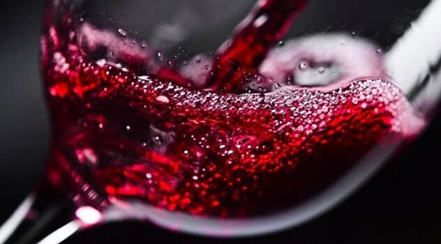 Вино может улучшать работу мозга лучше всего остального