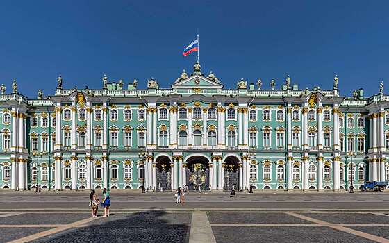 Где заправлял свои авто российский император? Ответ вас удивит!