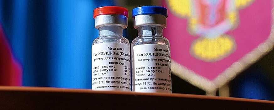 Житель Карелии скончался от пневмонии после прививки от коронавируса