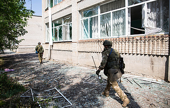 Посол ЛНР в РФ заявил, что боевики на заводе "Азот" пытаются выйти на контакт