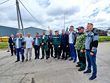 Александр Хинштейн сегодня работает в Медвенском районе