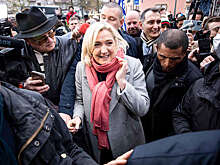 Политолог Преображенская: "Национальное объединение" готовит альтернативу Ле Пен