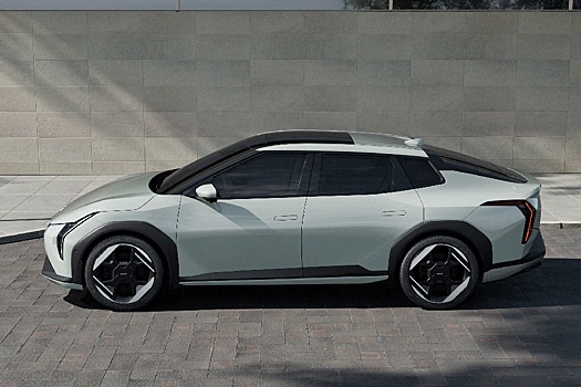 Прошла премьера Kia EV4: альтернатива Cerato на батарейках