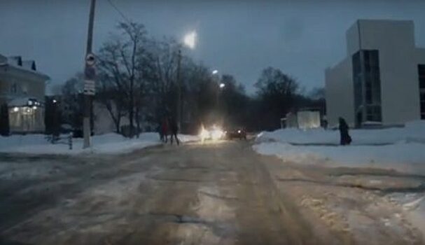 Орловец снял на видео «лунную дорогу» в Северном районе