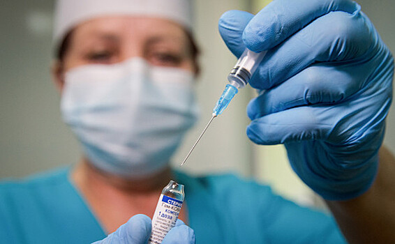 Минздрав зарегистрировал обновленную вакцину «Спутник V»