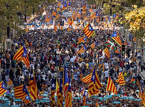 Каталонцы устроили протест «пустых кастрюль»