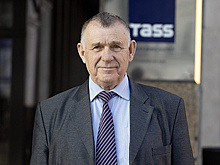 Водитель Брежнева Тупицын: история, что генсек разбил Rolls-Royce Елизаветы II — миф