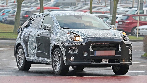 Новый паркетник на базе Ford Fiesta предстал на первых снимках
