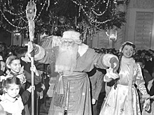 Главархив рассказал о том, как проходила Елка в Кремлевском дворце в 1954 году