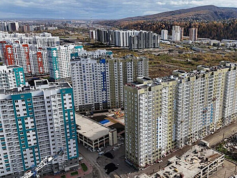 На сколько снизилось количество сделок на рынке новостроек Сибири