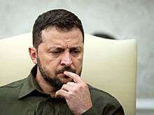 Возможность отставки Зеленского из-за скандала с чествованием эсэсовца оценили