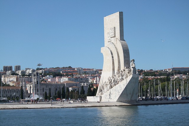 Памятник первооткрывателям, Лиссабон, Португалия