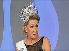 60-летняя старушка побила на конкурсе молодых красавиц