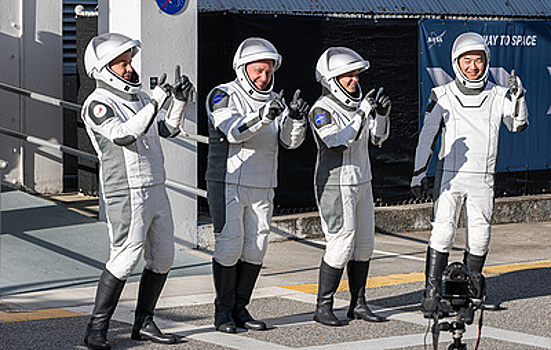 Срочный спуск: как болели участники космических полетов и чем это заканчивалось