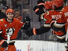 Готье делит лидерство в гонке снайперов НХЛ