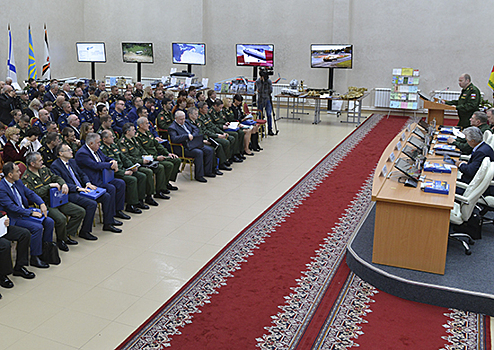 В Минобороны России отмечают рост числа иностранных курсантов в военных вузах страны