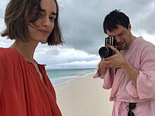 Возлюбленная Данилы Козловского опубликовала фото прогулки с 5-месячной дочерью и питомцем